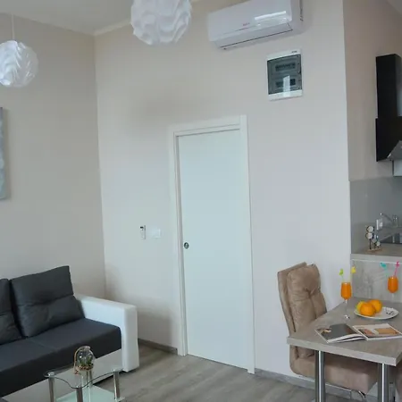 Center Vibes Lux Rijeka