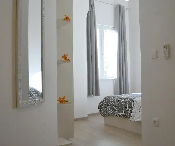 Center Vibes Lux Appartement *